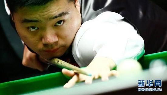 拉维亚：很高兴回到球场帮助球队 我想踢满全场