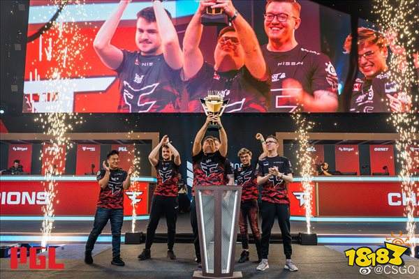 他过去的比 他过去的比