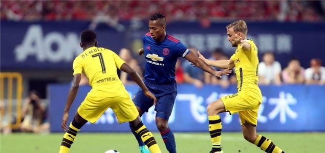 人意料地 人意料地