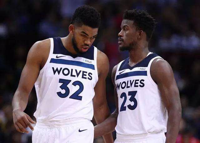 [NBA]阿德巴约高抛 韦尔跟进空接暴扣